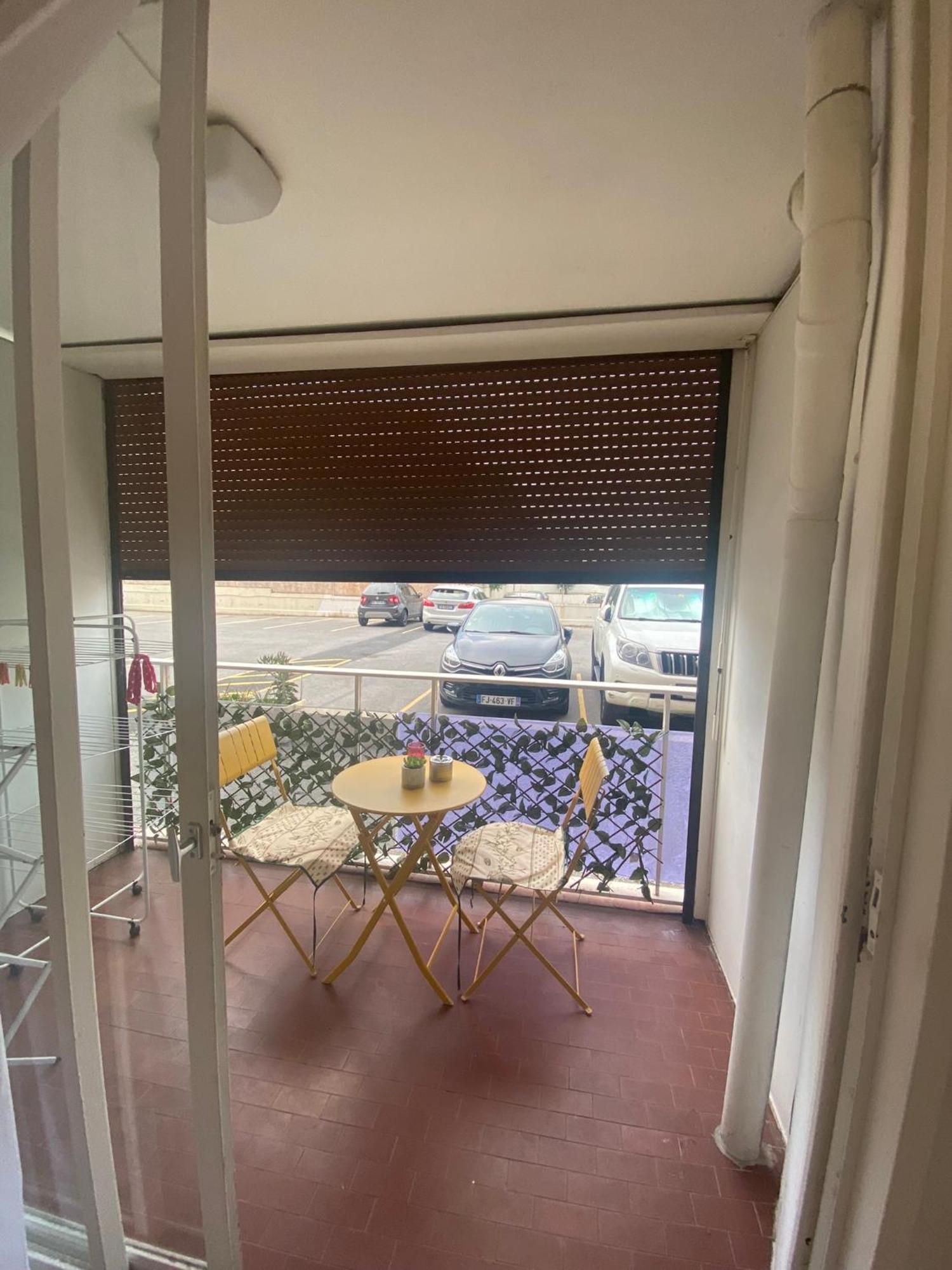 Joli studio neuf av terrasse à 50 m de la mer et gare Roquebrune-Cap-Martin Extérieur photo